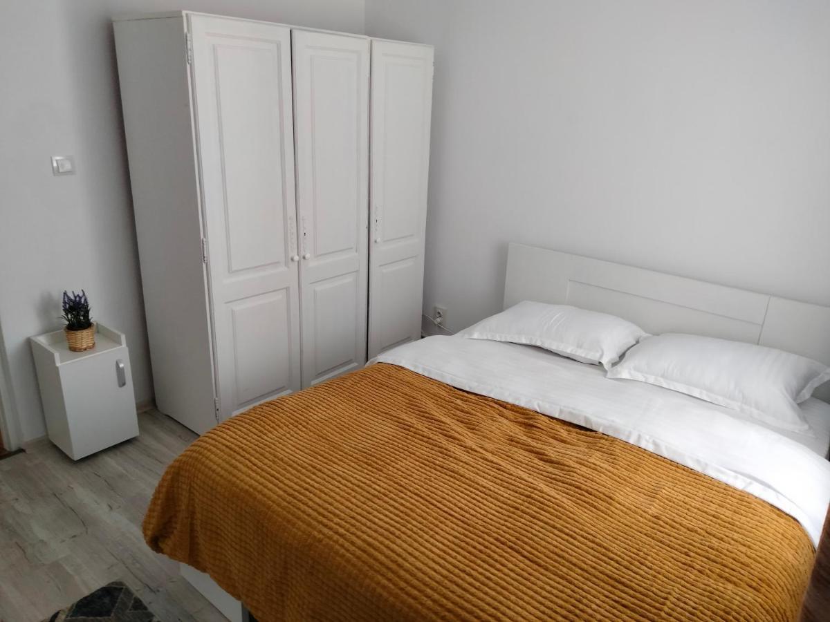 Bulevard Apartament Apartment Alba Iulia Exterior photo